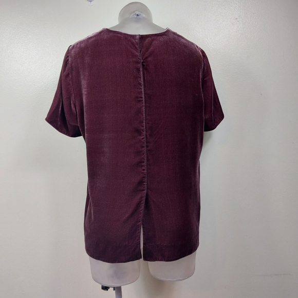 Vince Velvet Split back Top Size XS - Picture 3 of 10